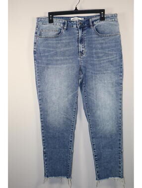 Rebecca Minkoff ankle-fit style featuring a frayed hem with zippers sz 14P